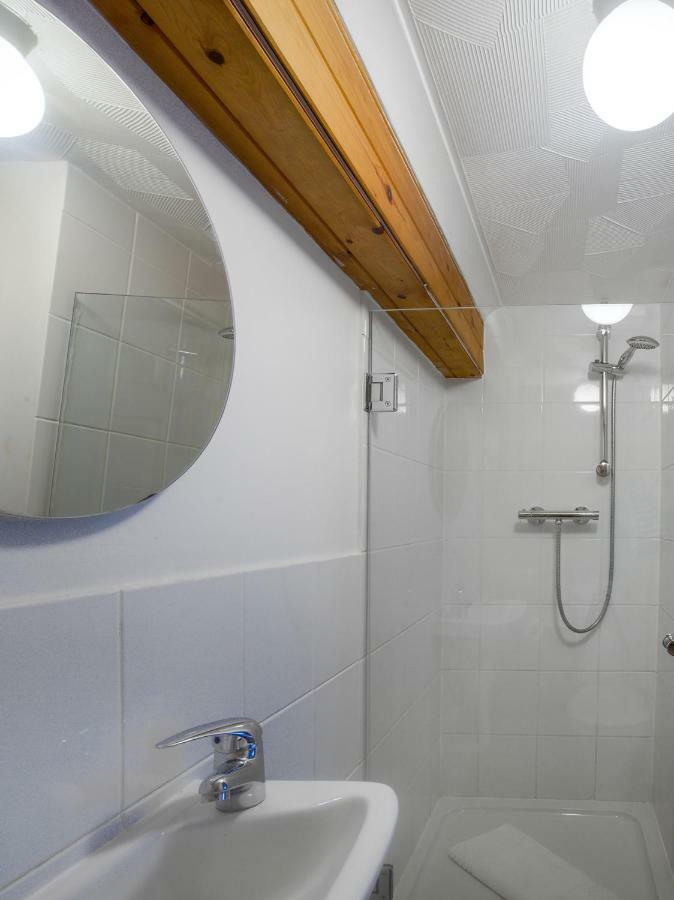 Oyo Avalon Lifestyle Guest House Brighton Exterior foto